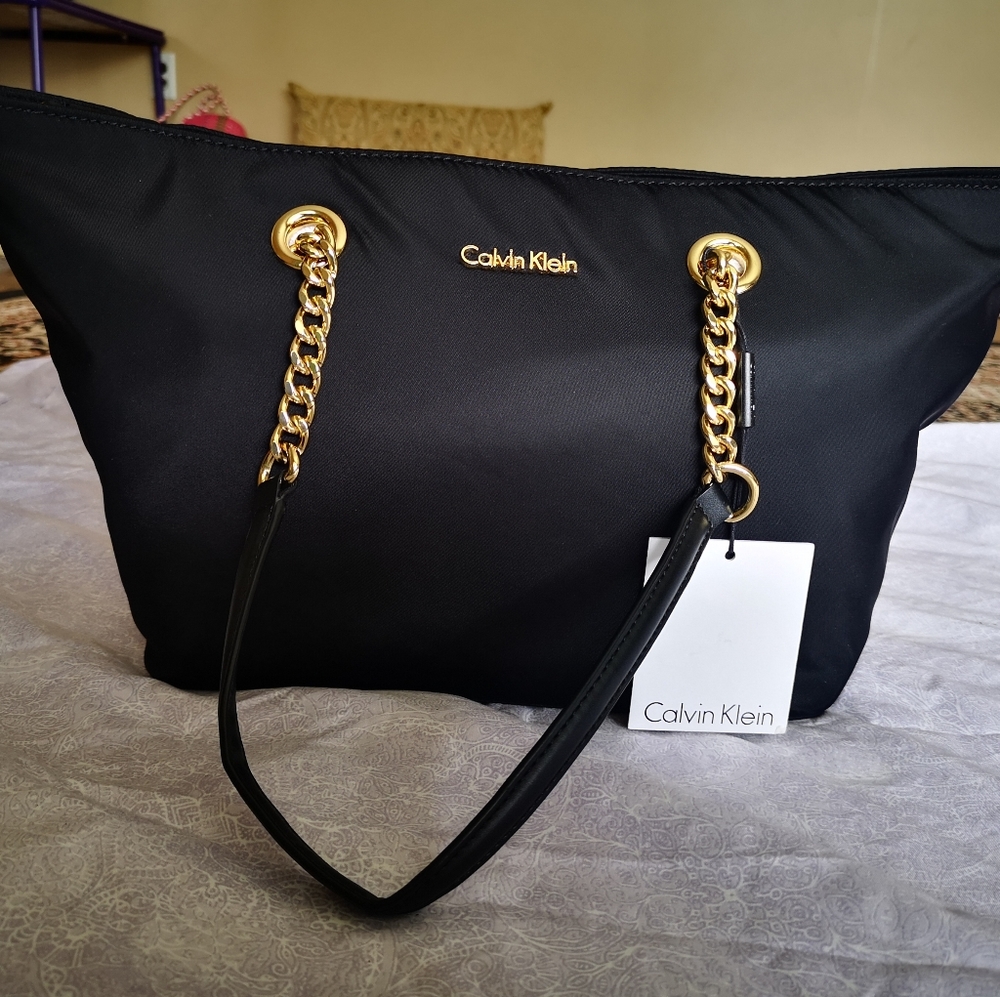 BNWT Calvin klein nylon tote